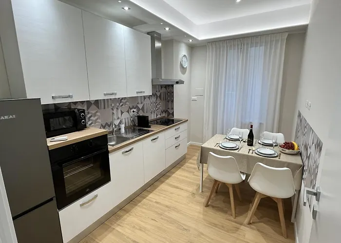 Apartment Bomboniera
